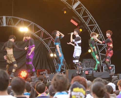 超特急、T.M.Revolution「HOT LIMIT」風衣装でらしさ全開パフォーマンス<イナズマロックフェス2018>