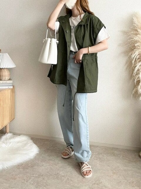 ミリタリーベスト　コーデ　夏　秋