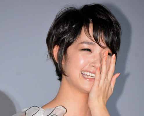 剛力彩芽が号泣「本当に幸せだなって」