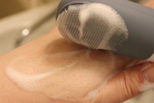 ダイソー　トラベル詰替用ボトル