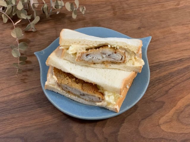 白身フライ　タルタルサンドイッチ