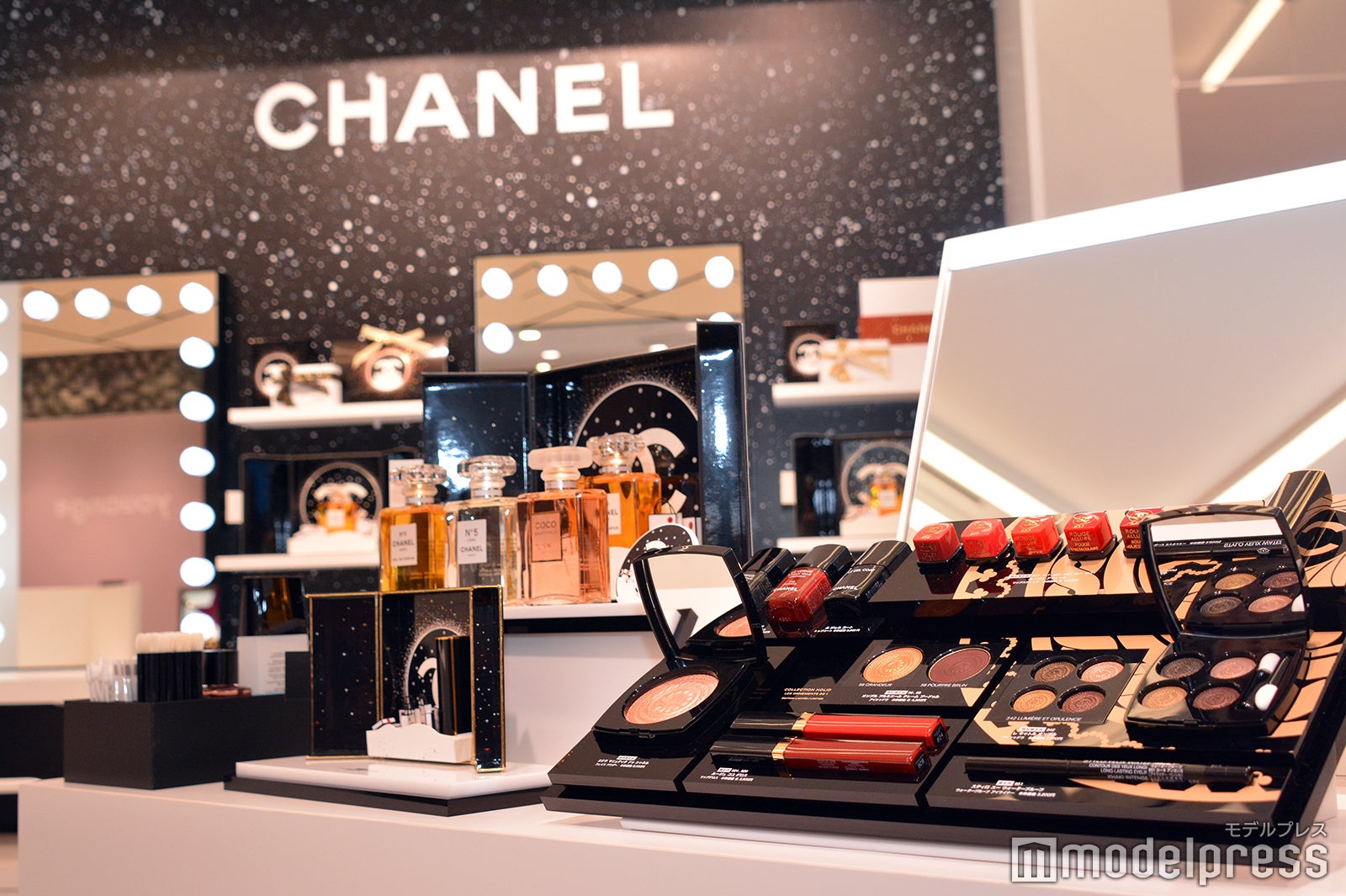 シャネル（C）モデルプレス