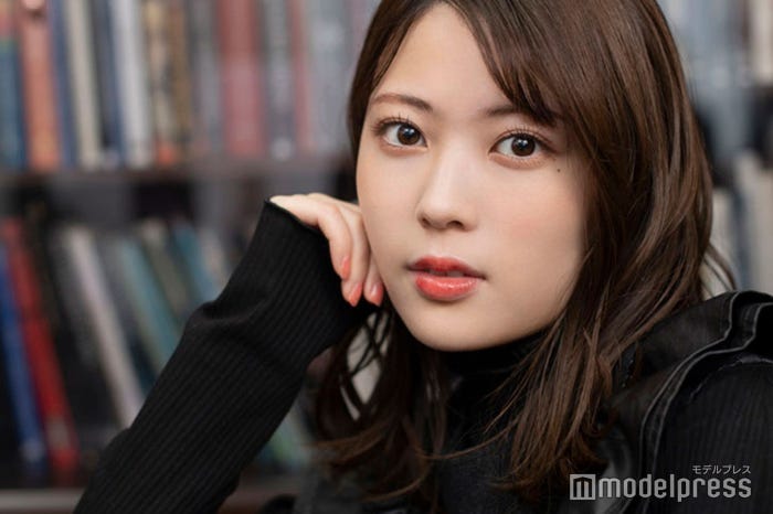 岩本蓮加(C)モデルプレス