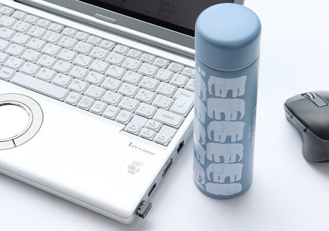 宝島社　大人のおしゃれ手帖9月号　付録　フィンレイソン　ドリンクボトル　使用例