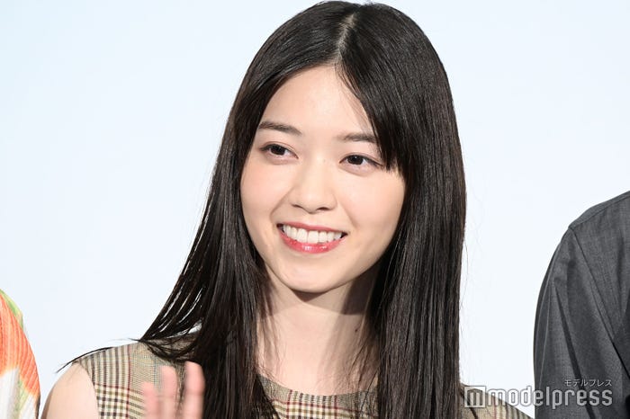 西野七瀬(C)モデルプレス