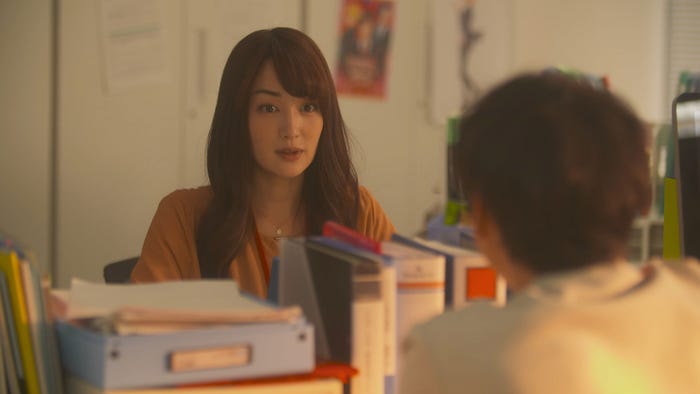 高梨臨/ドラマ『恋がヘタでも生きてます』第8話より(C)読売テレビ