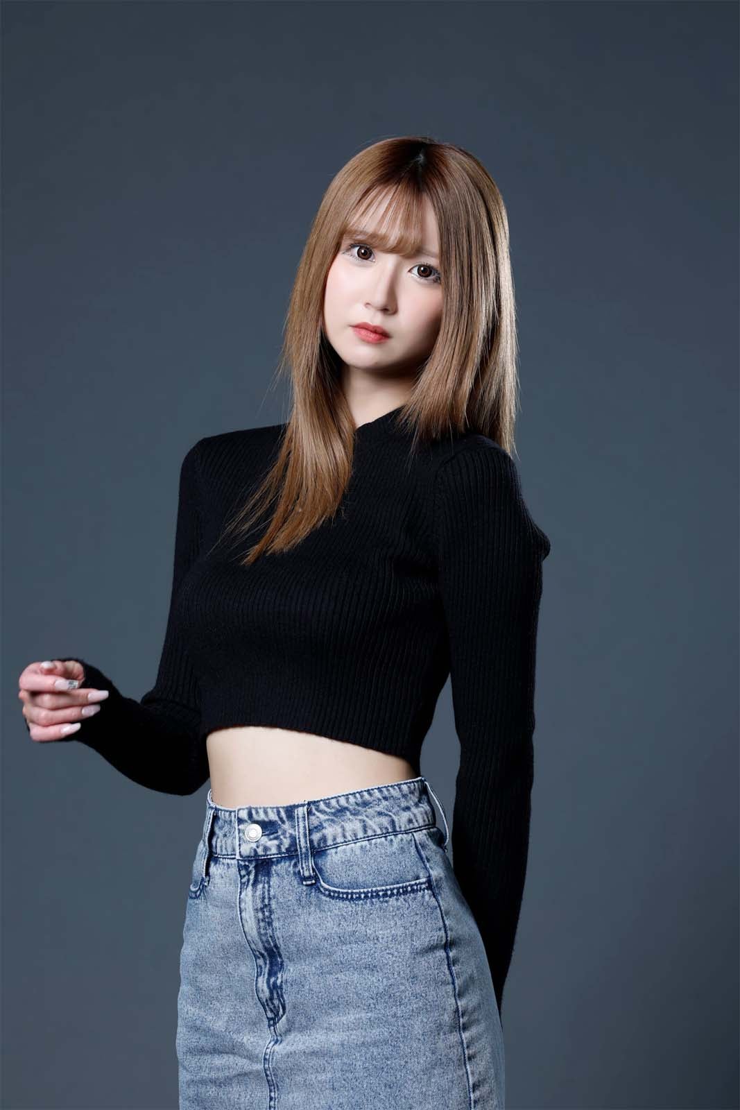 小山えりか「Dark Idol」（C）ABEMA