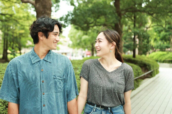 好きな人との共通の話題やきっかけを事前に用意しておく