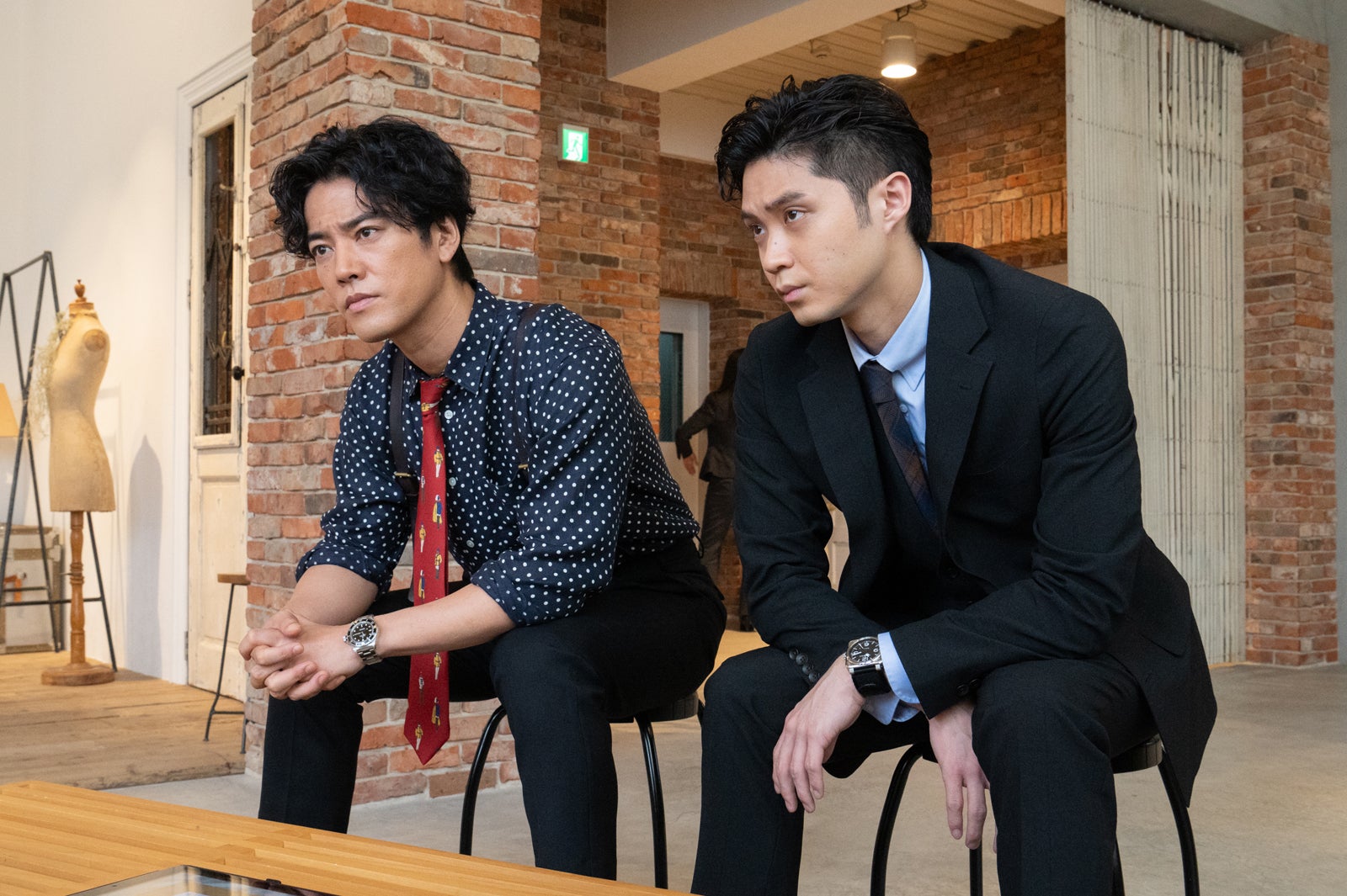 桐谷健太、磯村勇斗（C）テレビ朝日