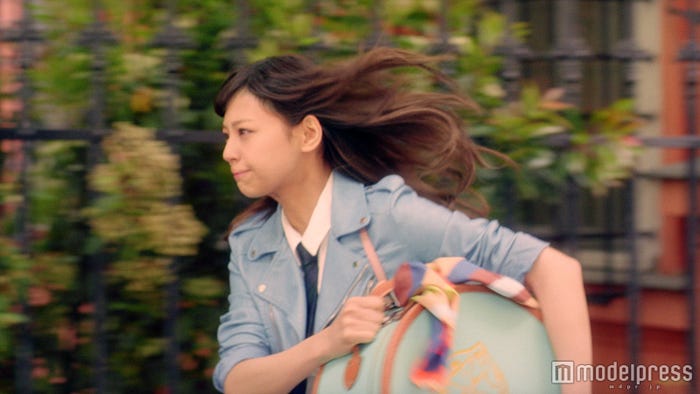 西内まりや/新CM「ティーガール 春」篇より