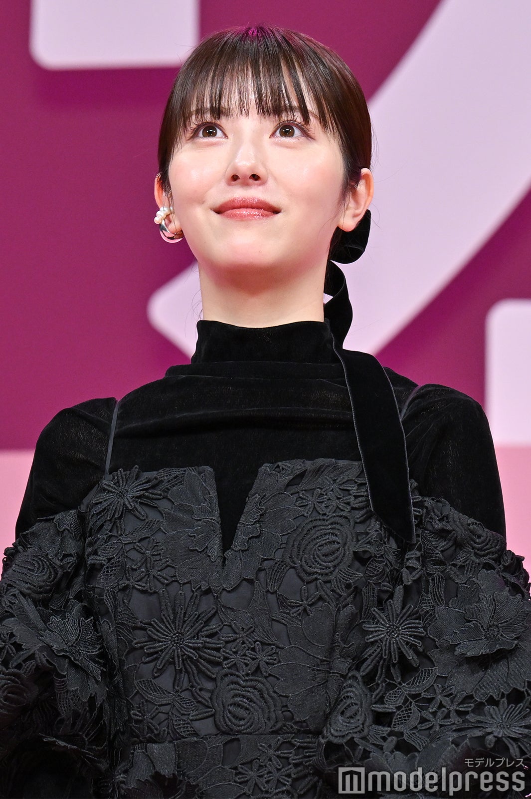 浜辺美波（C）モデルプレス