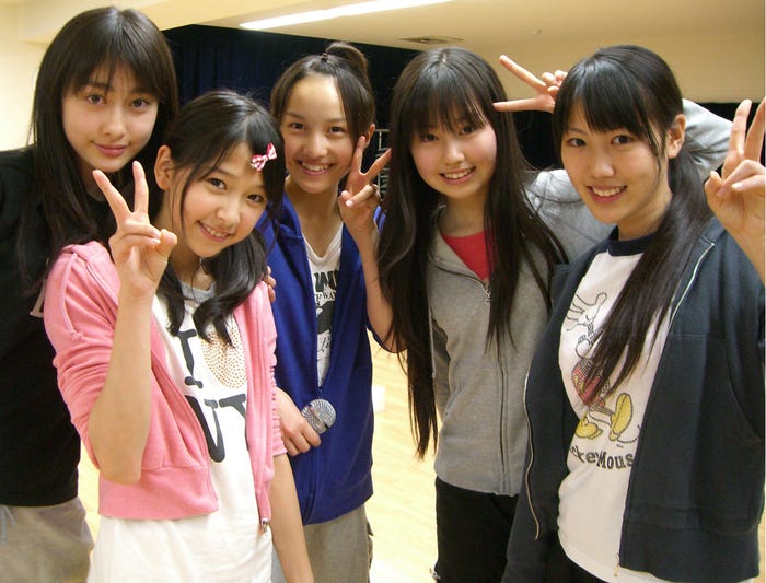 ももいろクローバー/(左から)早見あかり、玉井詩織、百田夏菜子、佐々木彩夏、高城れに (提供画像)