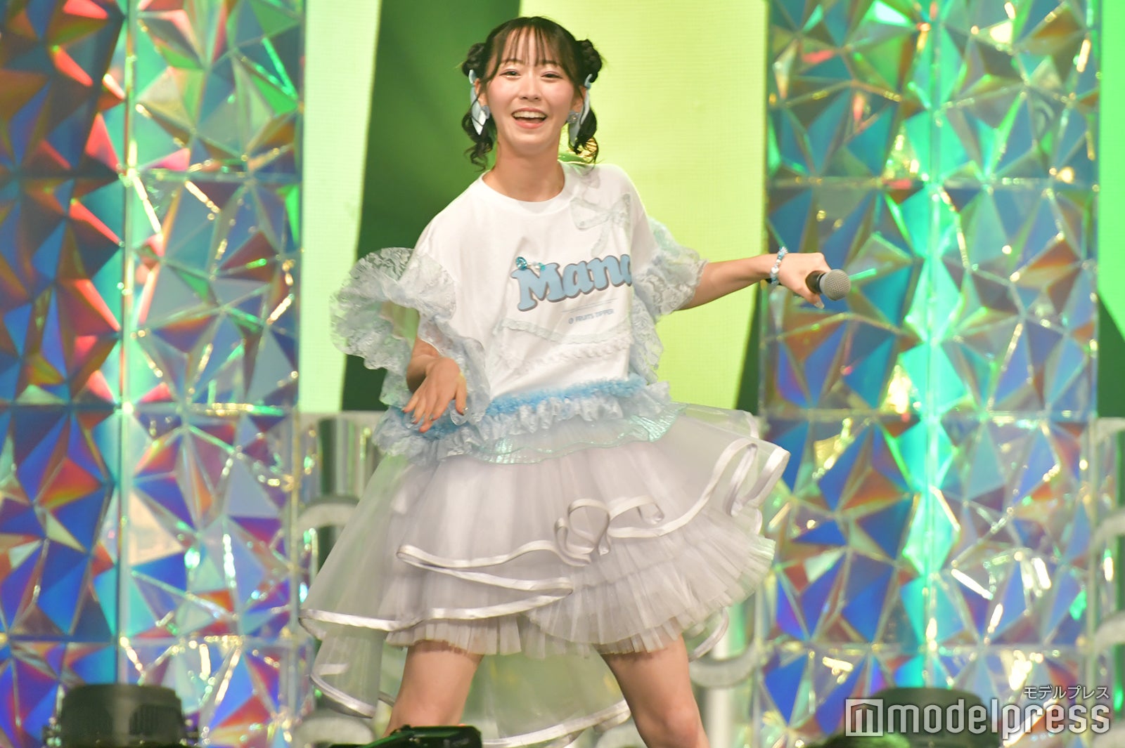 真中まな（C）モデルプレス