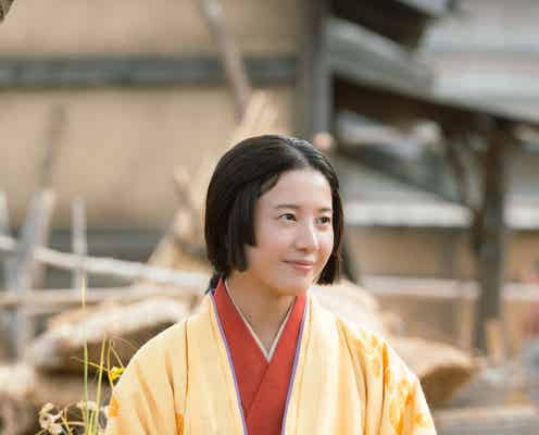 吉高由里子、まひろ(紫式部)の姿に「光る君へ」扮装写真公開