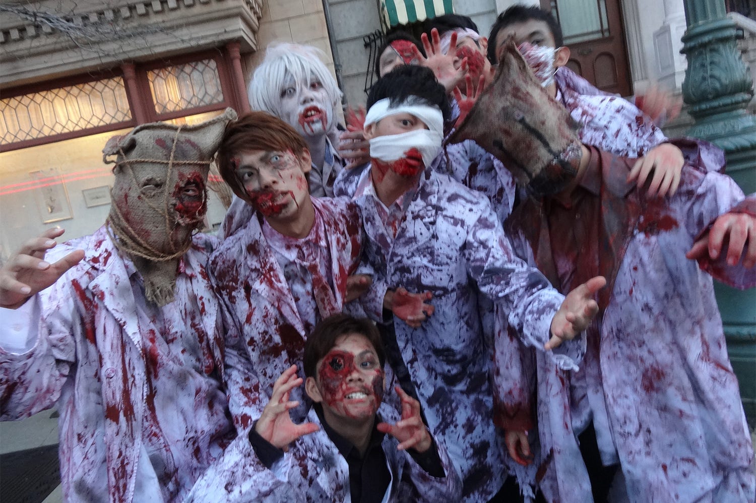 USJに「仮装男子」が増加中!ゾンビやスパイダーマン姿の“男子ハロウィーン”がブーム