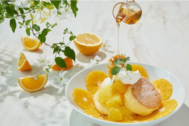 フリッパーズ「奇跡のパンケーキ おひさまみかん」柑橘2種が織りなすジューシーすぎる一皿