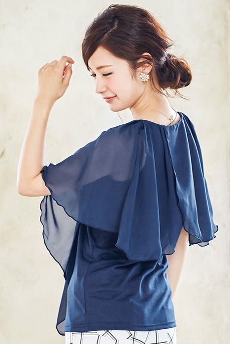 3Wayシフォンブラウス「Pierrot」1,814円（税込）／画像提供：Pierrot