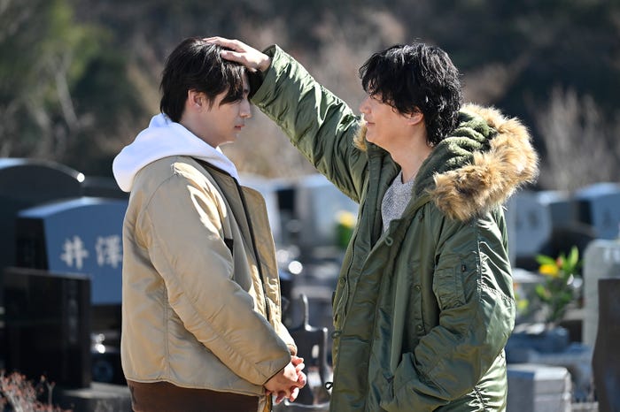 三浦翔平、井浦新「おっさんずラブ-リターンズ-」第4話(C)テレビ朝日