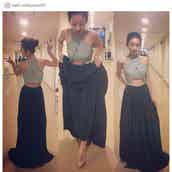 山田優 西山茉希 変装なしでディズニー満喫 子供以上にはしゃぐ親2人 に反響 モデルプレス 山田優 西山茉希 変装なしでディズニー満喫 子供以上にはしゃぐ親2人 に反響 モデルプレス