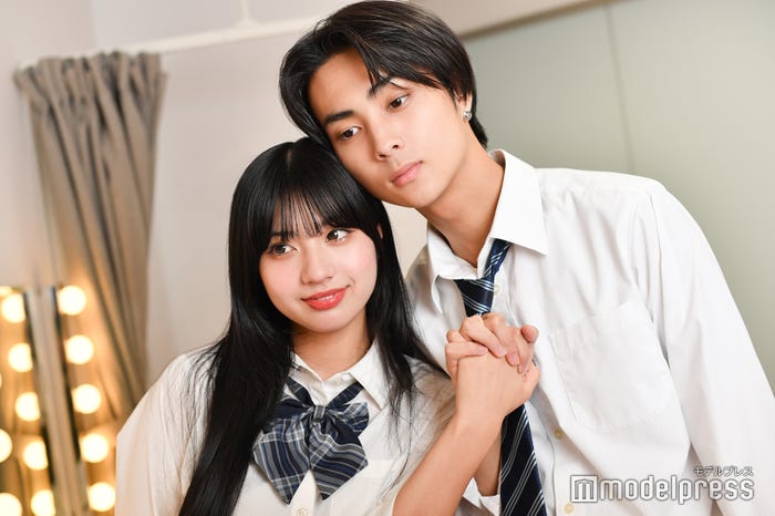 向井怜衣、小幡海潤(C)モデルプレス