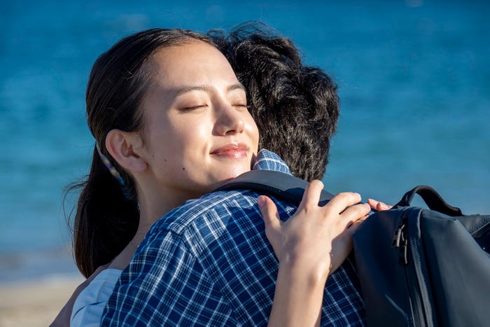 清原果耶、坂口健太郎 (C)NHK