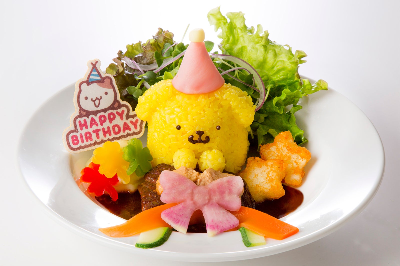 バースデースペシャルメニュー ビーフステーキのフォアグラ添え～ロッシーニ風～1,790円（税抜）（C）赤塚不二夫／おそ松さん製作委員会 （C）1976，1979，1984，1988，1996，2017 SANRIO CO．，LTD．
