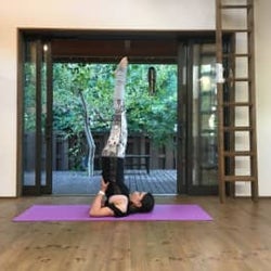新年から始動したい!ぽっこりお腹や根強いむくみ撃退ポーズ