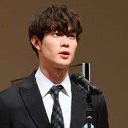宮沢氷魚 最優秀男優賞受賞に歓喜!「賞をいただくのは初めて。一生忘れないものになる」