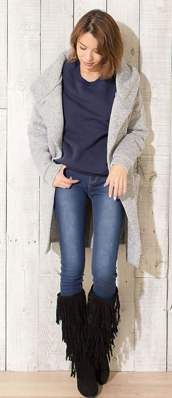 裏起毛ビックカラーガウン「Re:EDIT by GALSTAR」5,298円（税込）／画像提供：Re:EDIT by GALSTAR