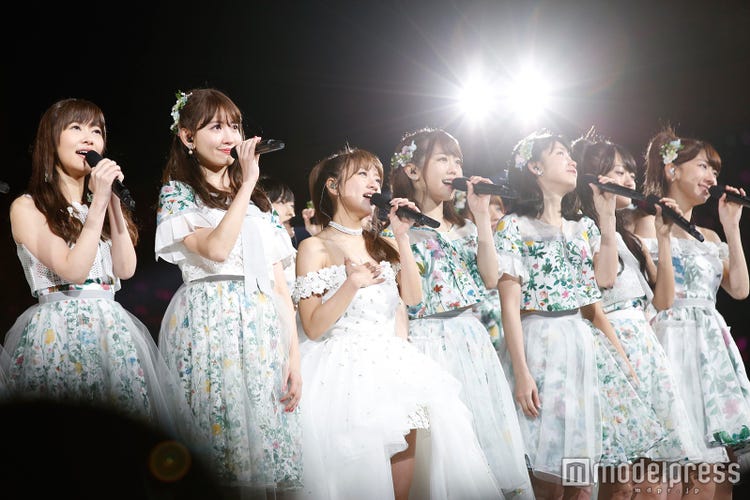 高橋みなみ 努力は必ず報われる 卒業後も証明誓う 31曲全曲センター ライブレポ セットリスト モデルプレス 高橋みなみ 努力は必ず報われる 卒業後も証明誓う 31曲全曲センター ライブレポ セットリスト モデルプレス