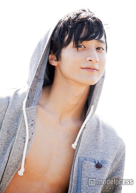 小関裕太ファースト写真集『ゆうたび。』ワニブックス刊/撮影:京介