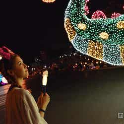 「東京ディズニーランド・エレクトリカルパレード・ドリームライツ」/モデル:河西里音