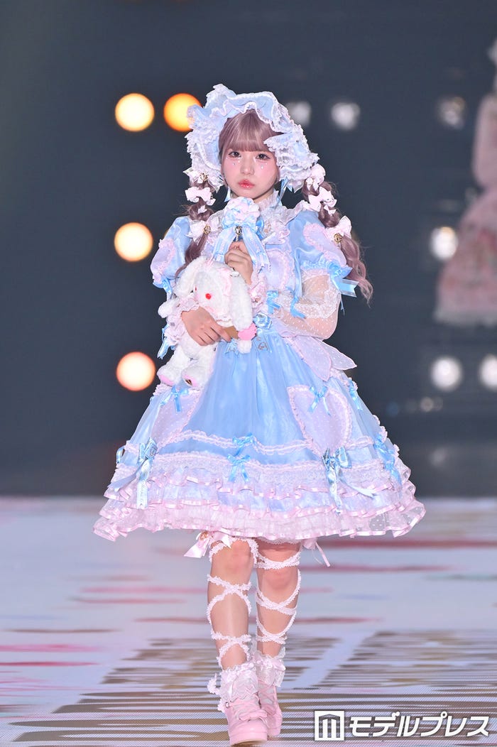 あいす(C)モデルプレス