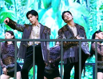 東方神起 ユンホ「夢はかなう」新たな伝説へ 日本デビュー20周年締めた3度目の日産スタジアム