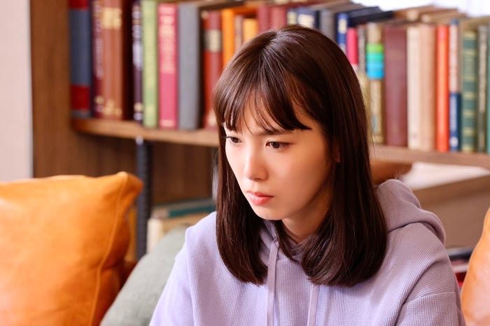 飯豊まりえ「何曜日に生まれたの」第7話より(C)ABCテレビ