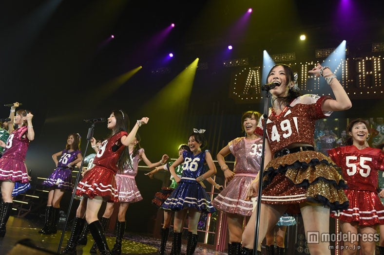 AKB48全国ツアー2014「あなたがいてくれるから。～残り27都道府県で会いましょう～」／（C）AKS