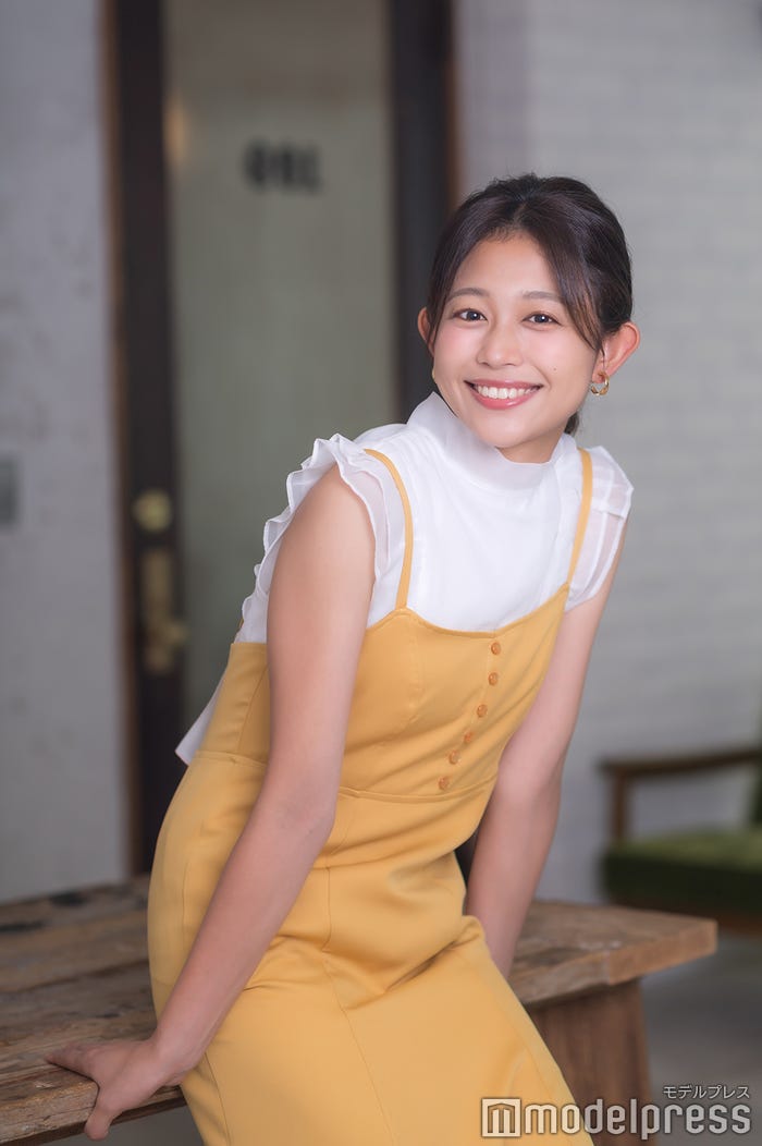 松崎涼佳アナ(C)モデルプレス