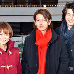 （左から）大原櫻子、佐藤健、三浦翔平