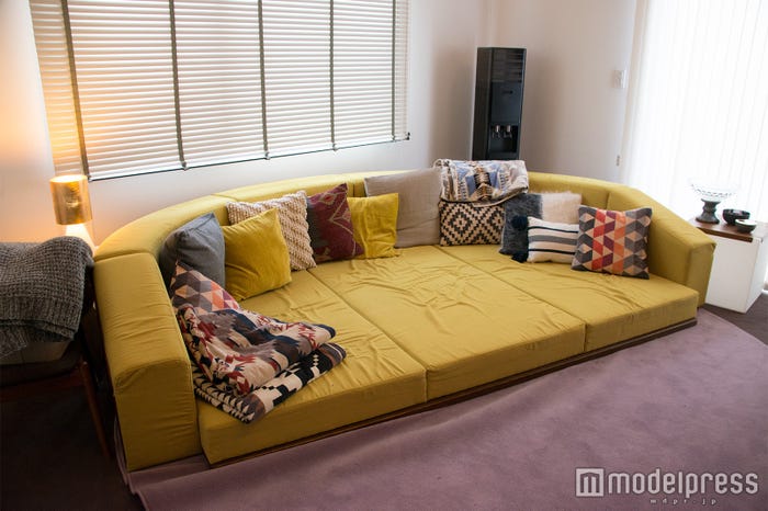 メンバーがいつも配信を観ているというプレイルーム(C)モデルプレス