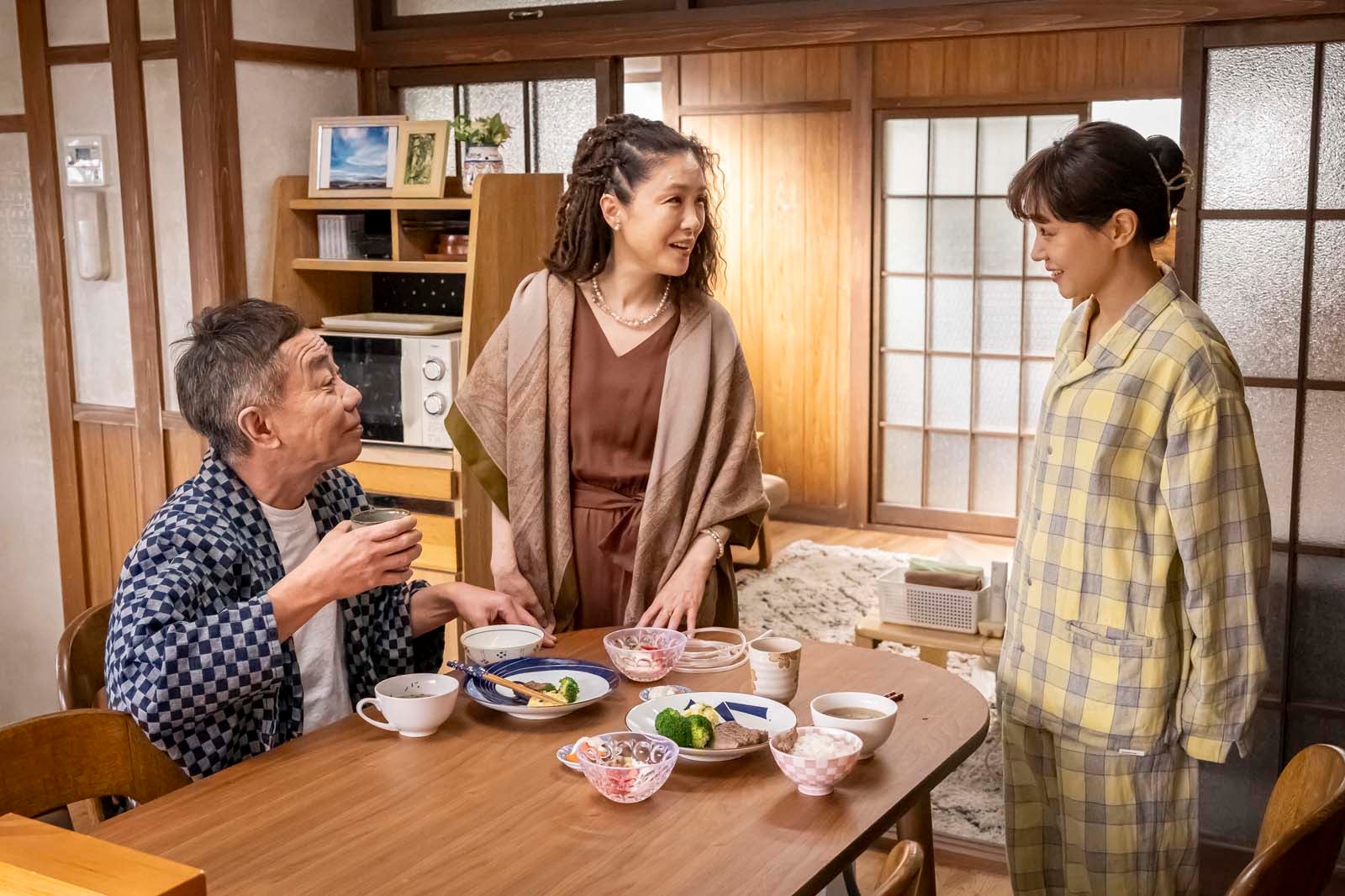 木梨憲武、筒井真理子、奈緒「春になったら」最終話より（C）カンテレ