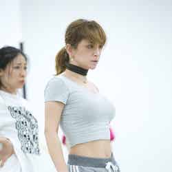 ayumi hamasaki COUNTDOWN LIVE 2016-2017 A 『Just the beginning -20-』のダンスリハーサルの様子（画像提供：avex）
