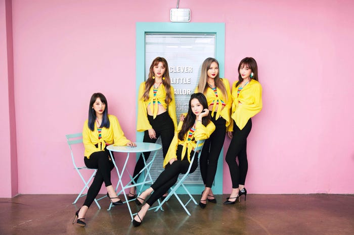EXID(左から:ヘリン、ジョンファ、ソルジ、LE、ハニ)(C)モデルプレス(提供画像)