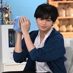 モデルプレス - “あざとキング”Sexy Zone中島健人に田中みな実脱帽「あざといピラミッドの頂点」