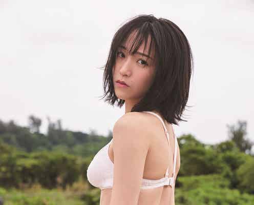 =LOVE野口衣織1st写真集の重版決定 初解禁カット公開<君にしか教えない>
