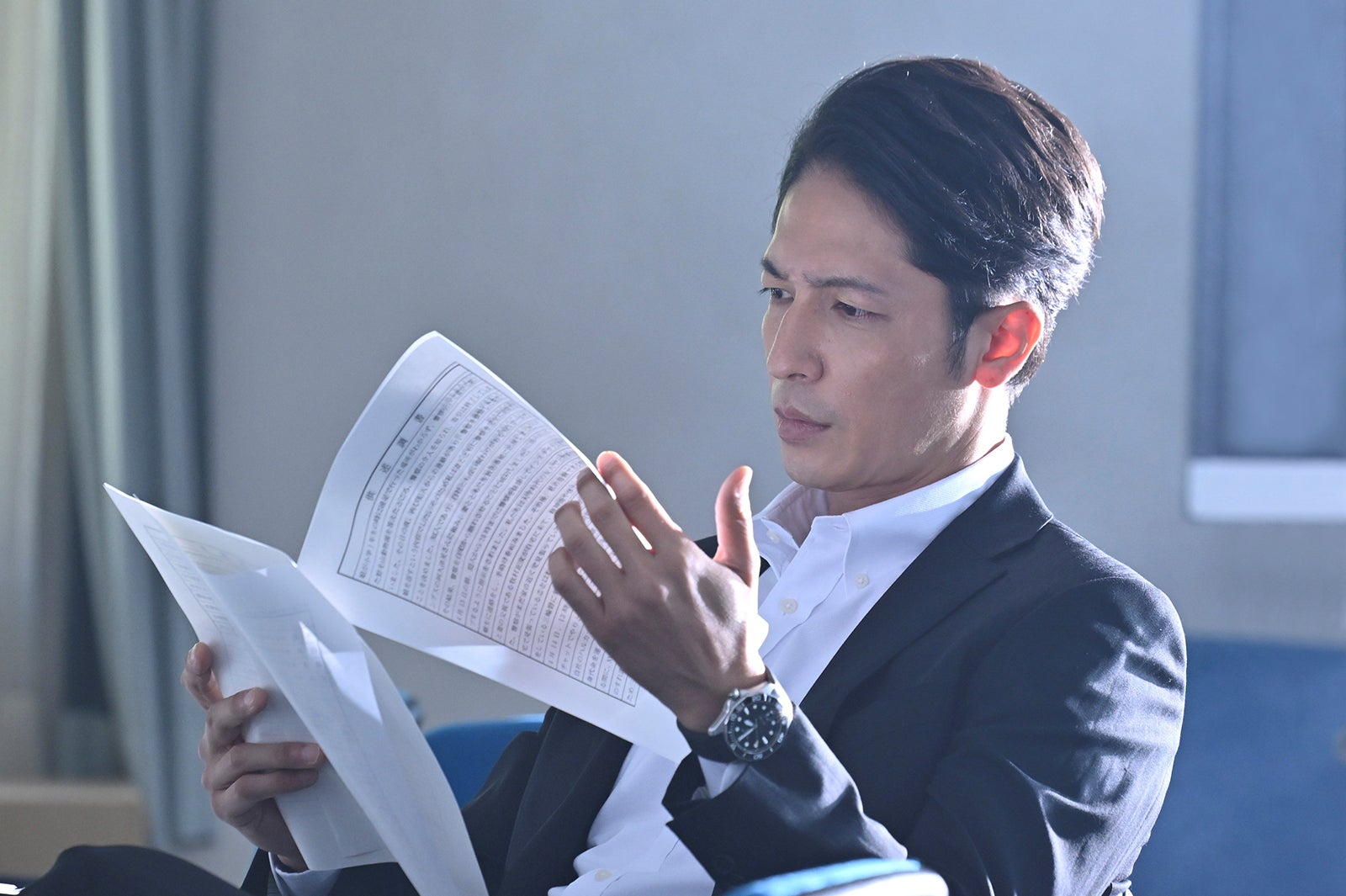 「マイファミリー」玉木宏、“4度目の共演”二宮和也への想い 役とオフの切り替えも明かす＜インタビュー＞