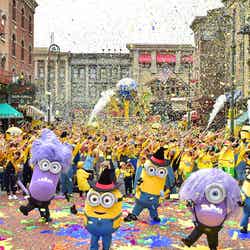 USJハロウィーン、パークがミニオン一色に!“仮装モブ”でゲスト700名ハチャメチャ熱狂/画像提供:ユニバーサル・スタジオ・ジャパン