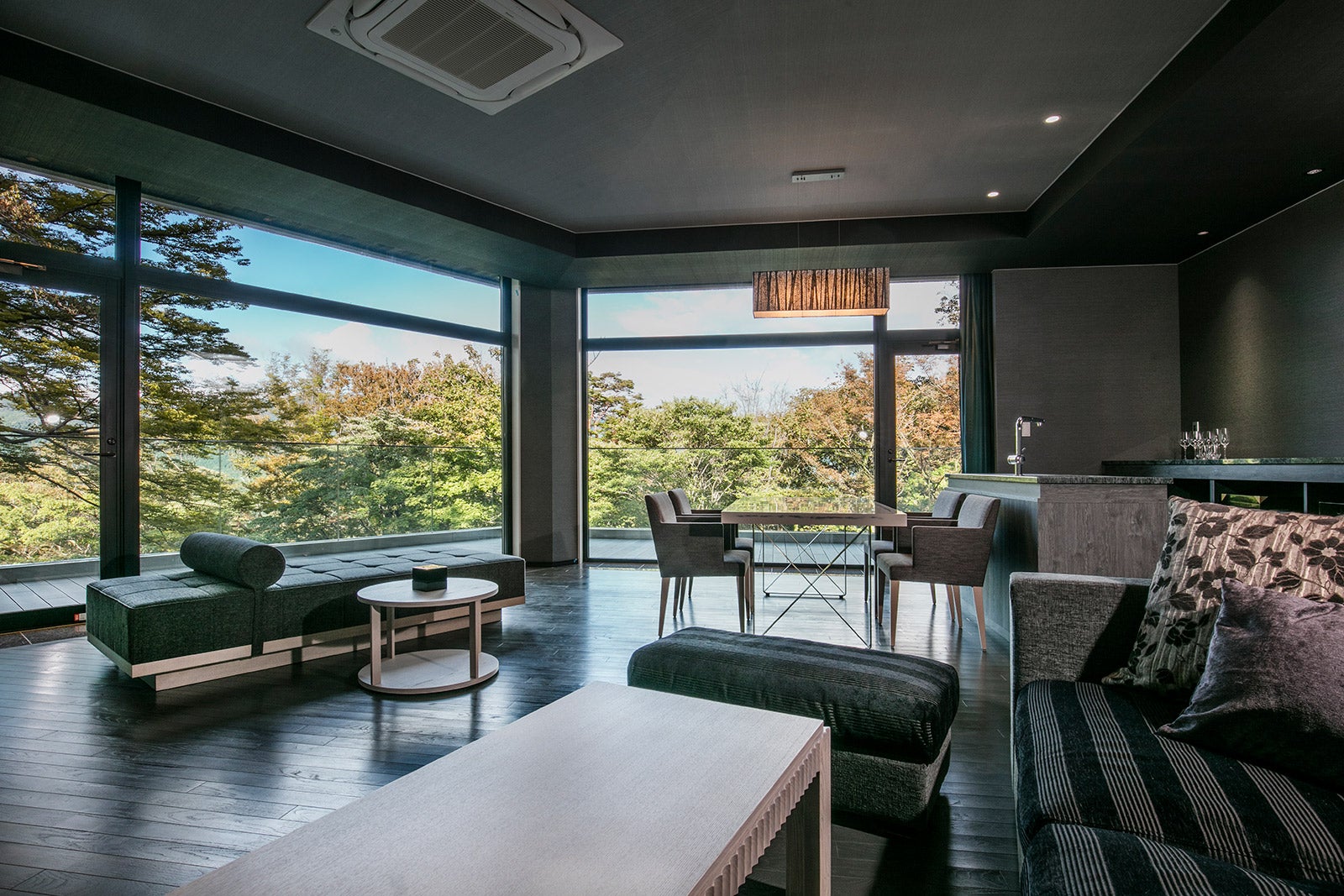 グランドテラス スイート／画像提供：株式会社KANAYA RESORTS