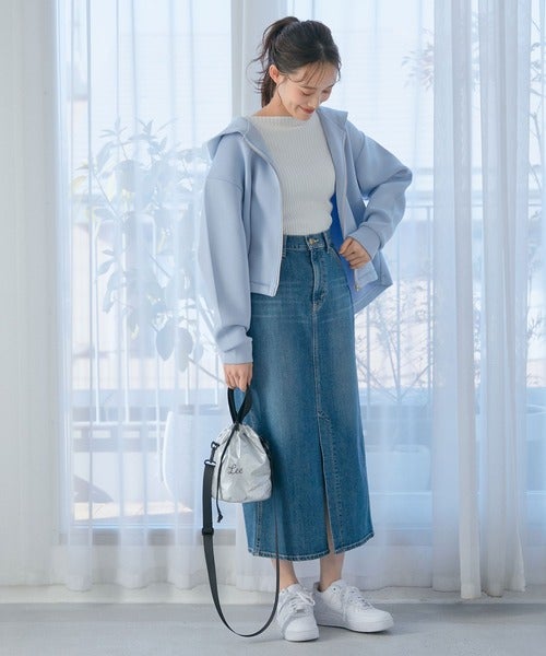 春の遊園地デートはどんな服装 彼と楽しく過ごせるおすすめコーデをご紹介 モデルプレス