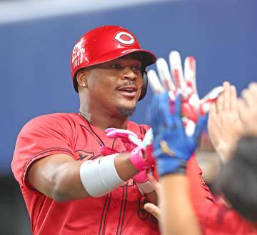 広島・モンテロ 貴重2ラン「あそこまでいい当たりで飛んで良かったよ」頼もしマルチ3打点