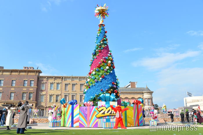 Usjのクリスマス開幕 Niziuコラボショー特別仕様で公演 ミニオンたちもイベント衣装に モデルプレス Usjのクリスマス開幕 Niziuコラボショー特別仕様で公演 ミニオンたちもイベント衣装に モデルプレス